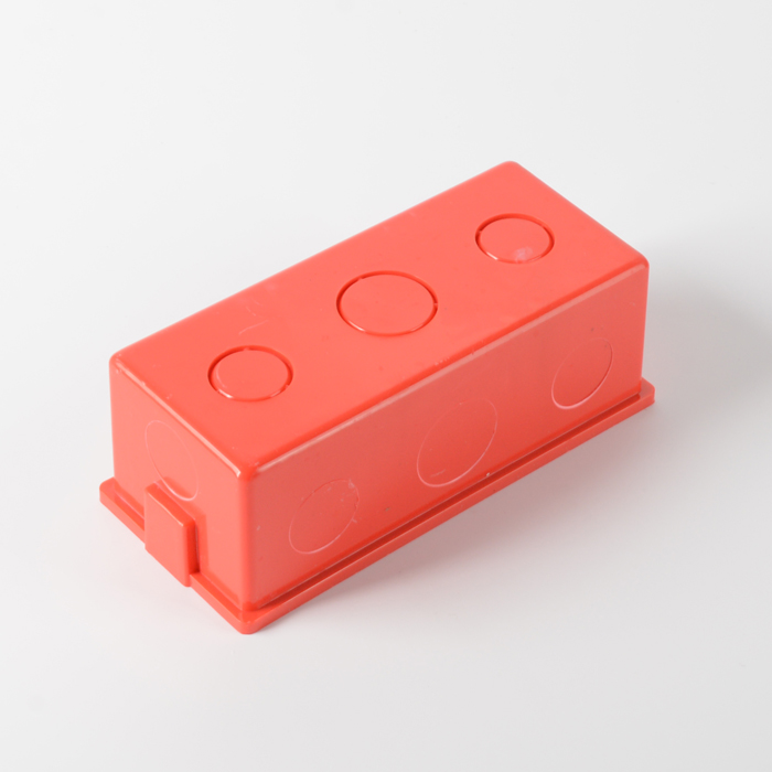 Akan Polygon Triple-Baus-Boxen