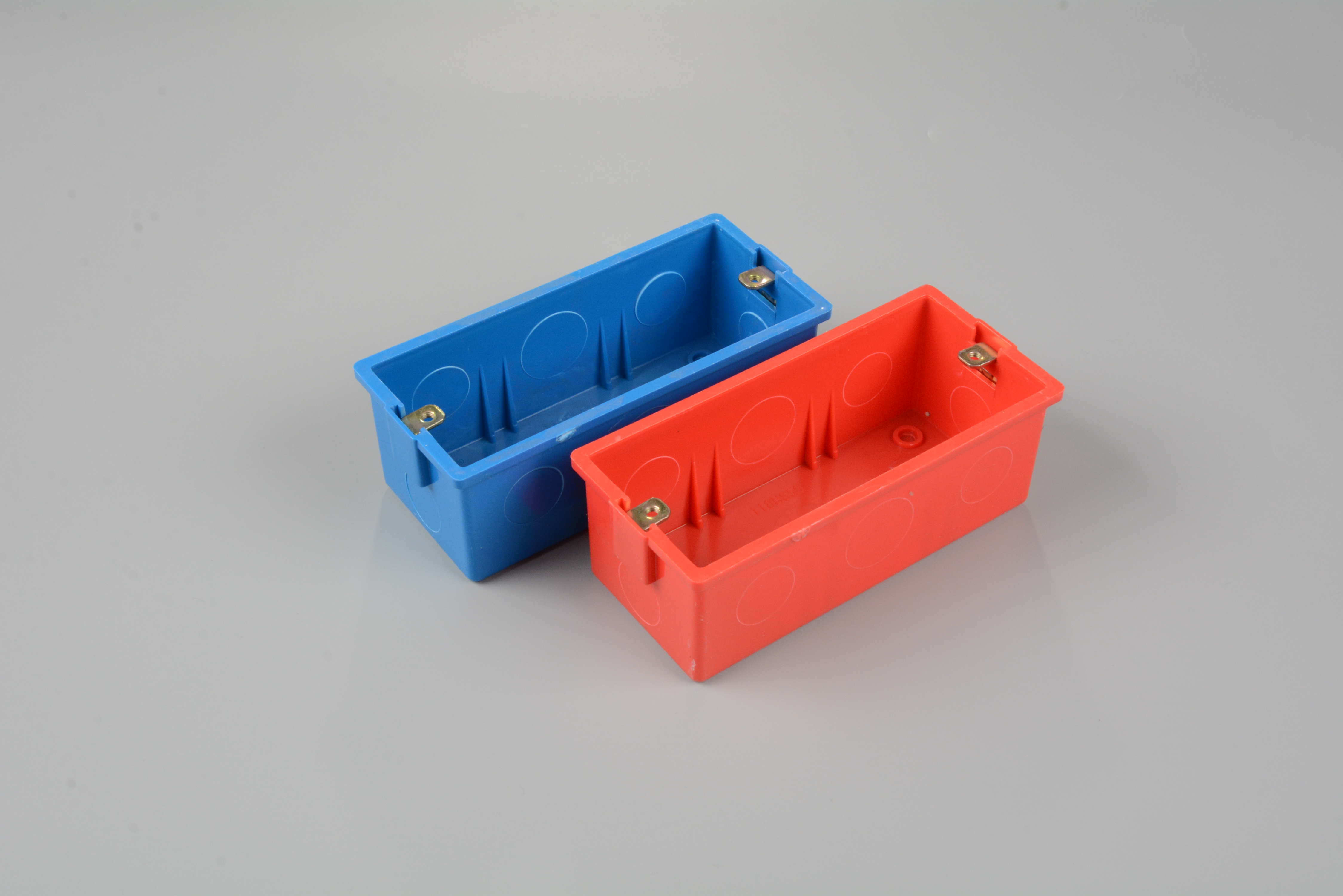 Akan Polygon Gang Box