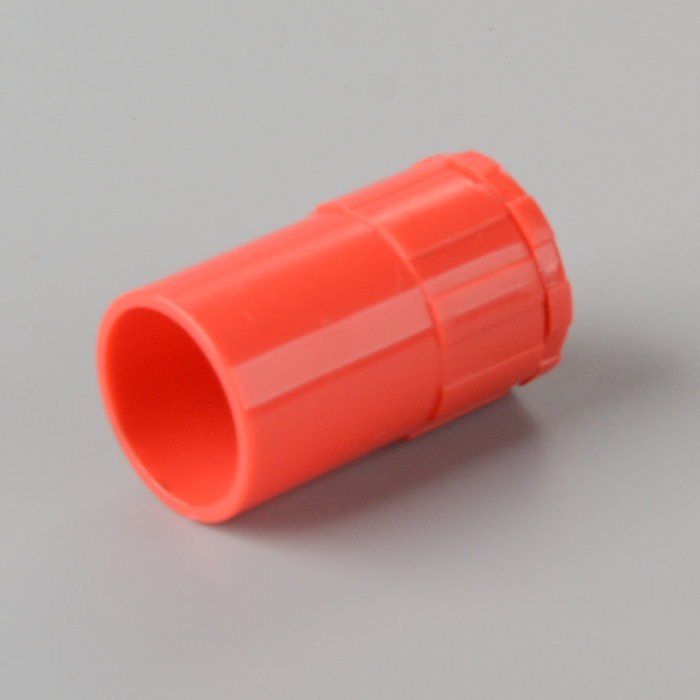 Männlicher und weiblicher Adapter von Akan Polygon