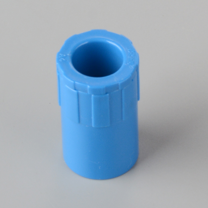 Männlicher und weiblicher Adapter von Akan Polygon