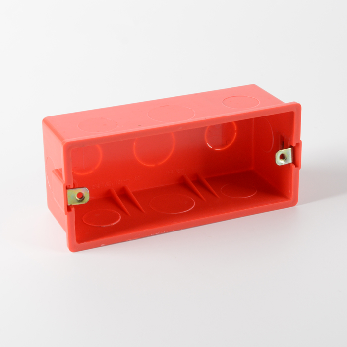 Akan Polygon Triple-Baus-Boxen