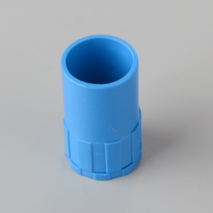 Männlicher und weiblicher Adapter von Akan Polygon