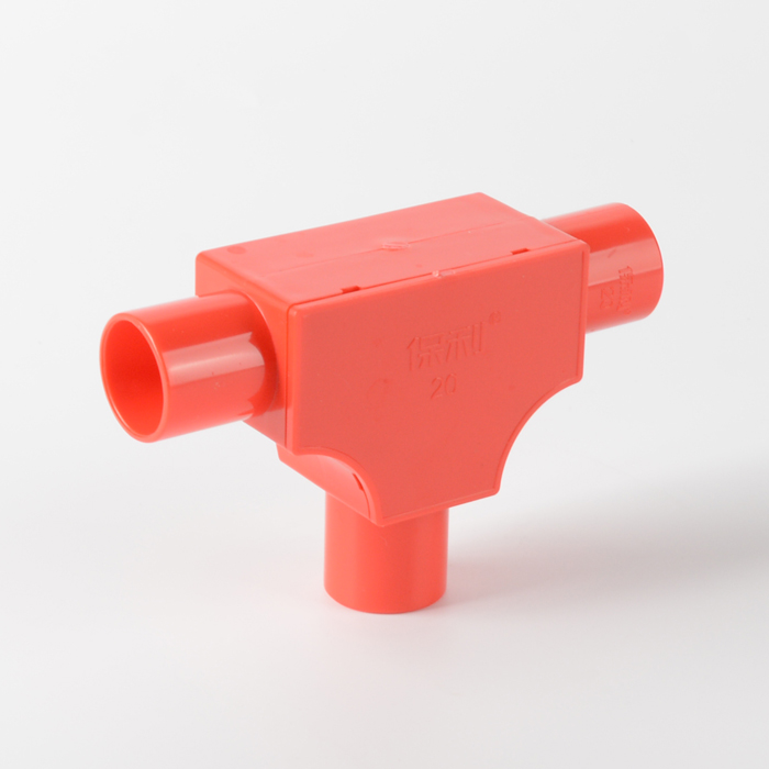 Akan Polygon -T -Shirt mit Abdeckung