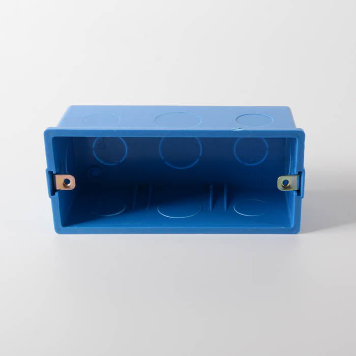 Akan Polygon Triple-Baus-Boxen