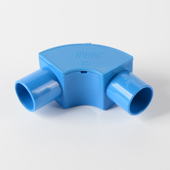 Akan Polygon Ellbogen mit Abdeckung